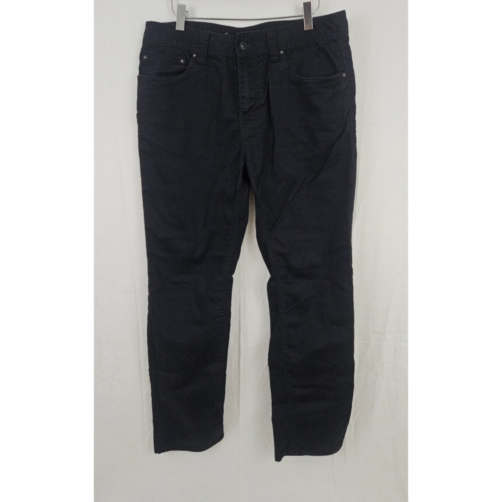 Prana Hiking pants in size 32x30. Slim fit.